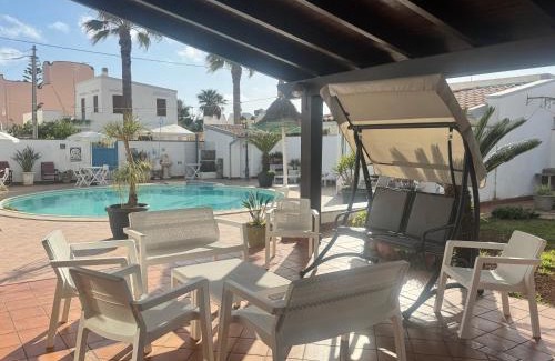 Mazara del Vallo House | Villa con piscina uso esclusivo