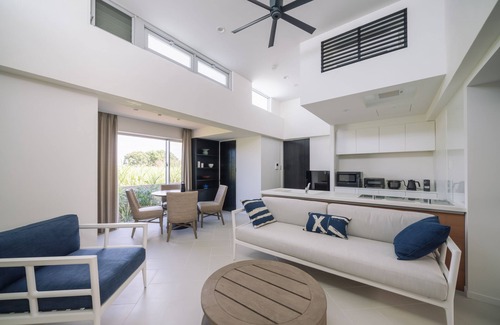 Yonaha House | Villa Conte