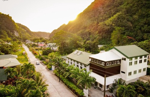 Roseau Hotel | Villa Copthall
