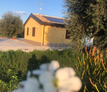 Syracuse House | Villa Corradina