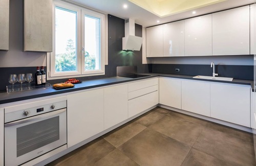 Syracuse Villa | Villa Costiera - Four Bedroom Villa, Sleeps 8