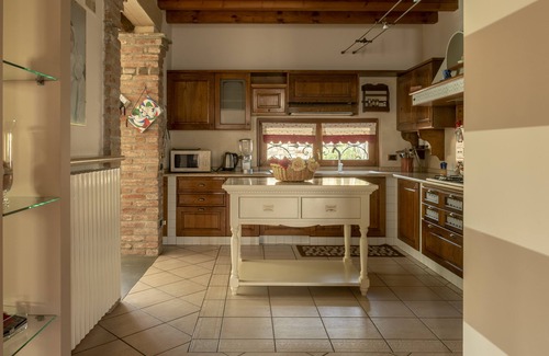 Erbusco Villa | Villa Cristina with Swimming Pool - Lake Iseo Franciacorta-Families-Golf-Lake