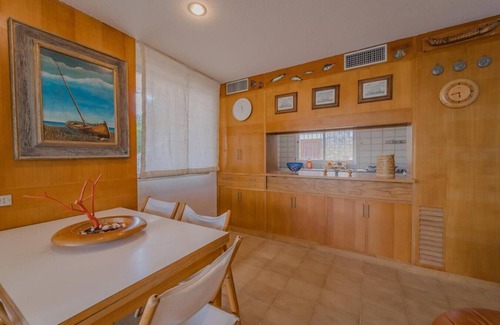 Naregno Villa | Villa Cynthia - Private Tuscan villa with beach access
