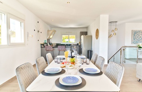Moraira Town Centre Villa | Villa Dakar - 5 star luxury for 8 guests