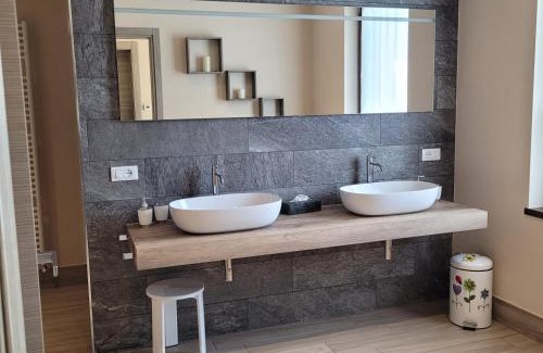 Endine Gaiano House | Villa Dall'Angelo Suite Mountain Lake Endine Hospitality
