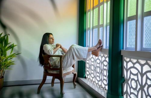 Thalassery Hotel | Villa De 1945