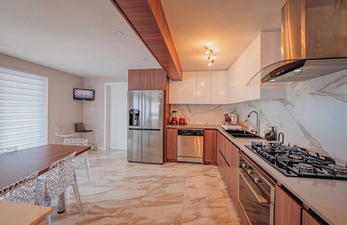 Palm Beach Villa | Villa de Leon, suitable for 14 persons. 5 bedrooms, 5 bathrooms