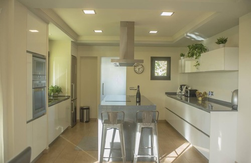 Velilla-Taramay Villa | Villa de Lujo, Vistas al Mar,jardin con Wifi,cine Exterior