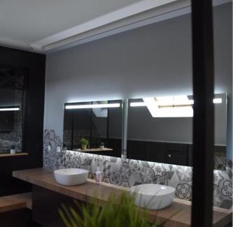 Dourlers Villa | villa de luxe avec piscine et jacuzzi xxl