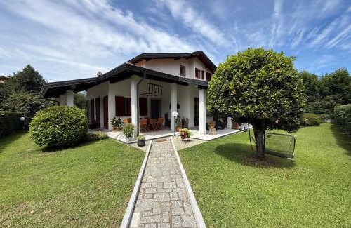 Luino House | Villa dei Mumi
