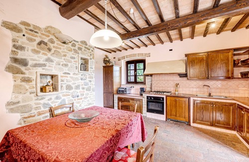 Torgiano Villa | Villa del Colle, Torgiano, Italy