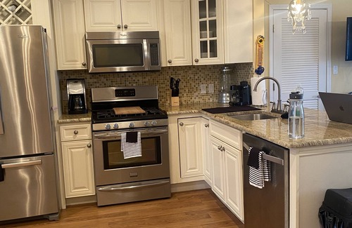 Beach Haven West Apartment | Villa Del Mundy - Manahawkin & Beach Haven West