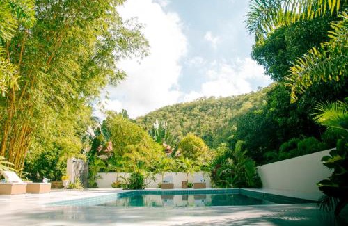 Carcar House | Villa del Sol 1 -Barkada Rooms