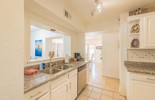 Toilla Segunda House | Villa DeLuna