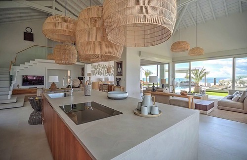 Anse des Rochers Villa | Villa des Arts