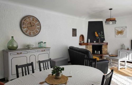 Avallon House | Villa des petites Chaumes