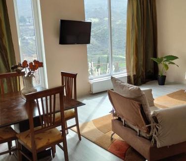 Vake-Saburtalo House | Villa Digomi - Family House