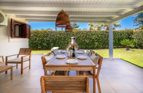 Falaride Apartment | Villa Dolmen Beach