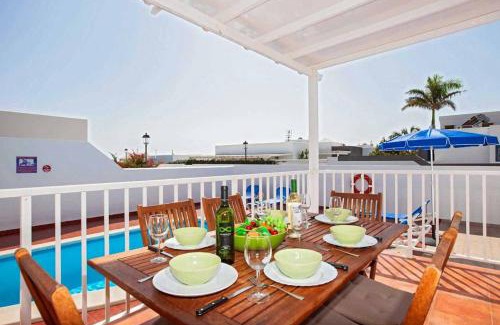 Los Mojones Villa | Villa Dolores