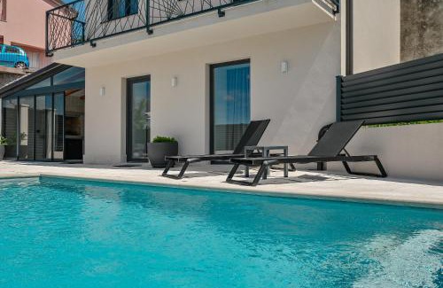 Bezjaki Villa | Villa Donna, 5 STARS - Luxury Villa with a heated pool