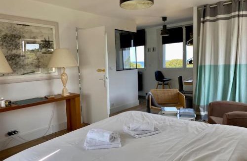 Santec House | VILLA DU BILLOU Repos et plaisirs de la mer