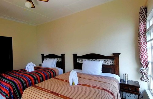 Amatitlan Hotel | Villa el Rosario