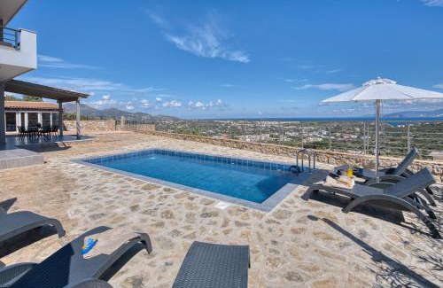 Agios Nikolaos Villa | Villa Eleftheria with heated pool