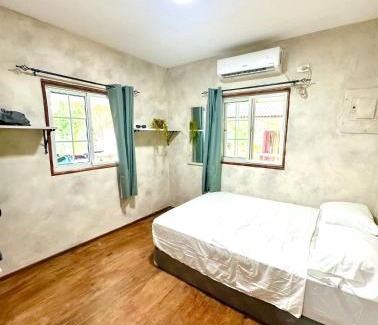 Carenero Island House | Villa Elena - Private Room