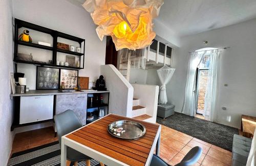 Papadhianika Apartment | Villa Elika - venezianische Villa - komplettes EG - Meerblick
