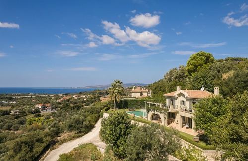 Sarlata Villa | Villa Elina - Sarlata Villas Kefalonia - Luxurious Vacation Rentals