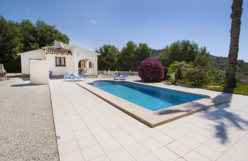 Empedrola Villa | Villa Empedrola