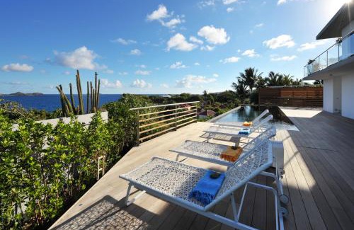 Morne Criquet Villa | Villa Eranos