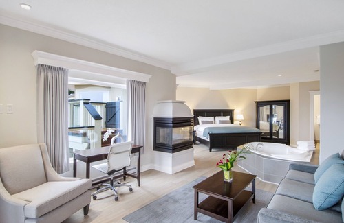Malahat Resort | Villa Eyrie Resort