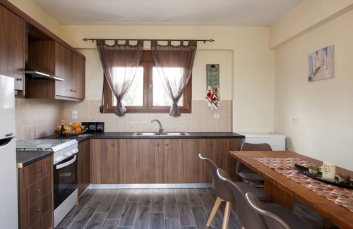 Kounavi Villa | "Villa Fivos" in Archanes village