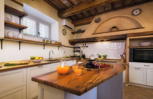 Gualdo Cattaneo Villa | Villa Flaminia 8+2 - Emma Villas