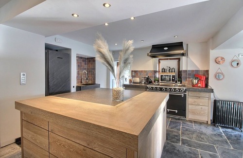 Chimay Villa | Villa for 21P with pool by the river