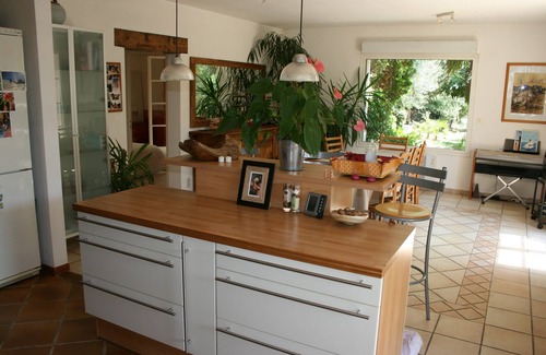 Rochefort-du-Gard House | Villa for rent, large swimming pool, not overlooked, 5 minutes from Avignon