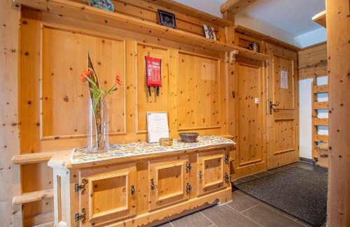 Arosa Apartment | Villa Franca U01