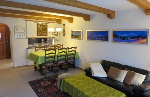 Arosa Apartment | Villa Franca U06
