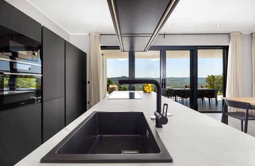 Golubici Villa | Villa Frantoglio With a Mesmerizing View Over Motovuns Forest