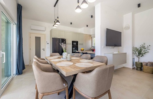 Pinezici Villa | Villa FUSKA with private pool