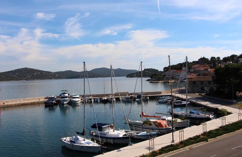 Tijesno House | Villa Gabre