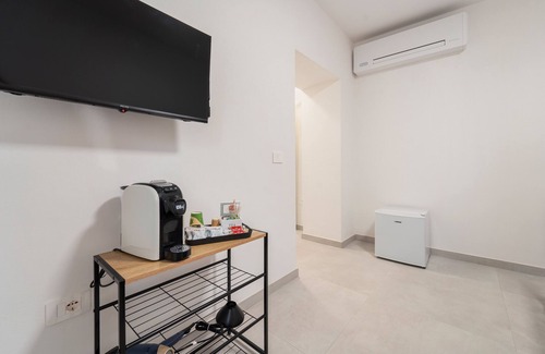 Guspini Apartment | Villa Giovia: double room 1
