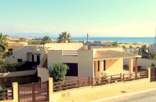 Tre Fontane Villa | VILLA GIOVY