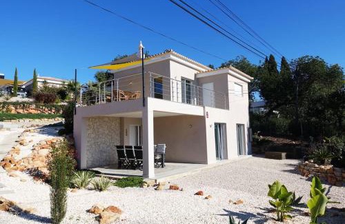 Monte Raposo House | Villa Girassol met zwembad
