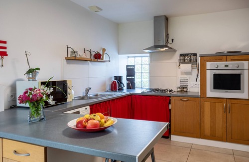 Saint-Etienne-du-Bois House | Villa 'Gîte Avec Jacuzzi Charme Et Confort' with Terrace, Garden and Wi-Fi