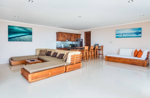Senggigi Villa | Villa Giuliana
