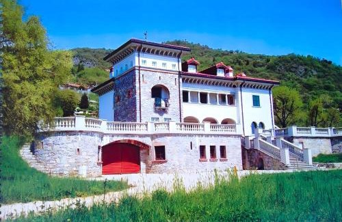 Solto Collina Cabin | Villa Hélène
