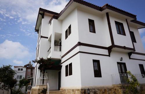Side Bed & Breakfast | Villa Hania - Adults only