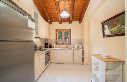 Tselendata Villa | Villa Helios 3-Bedroom with Private Pool, sea view. Just 5 Minutes from Fiskardo
